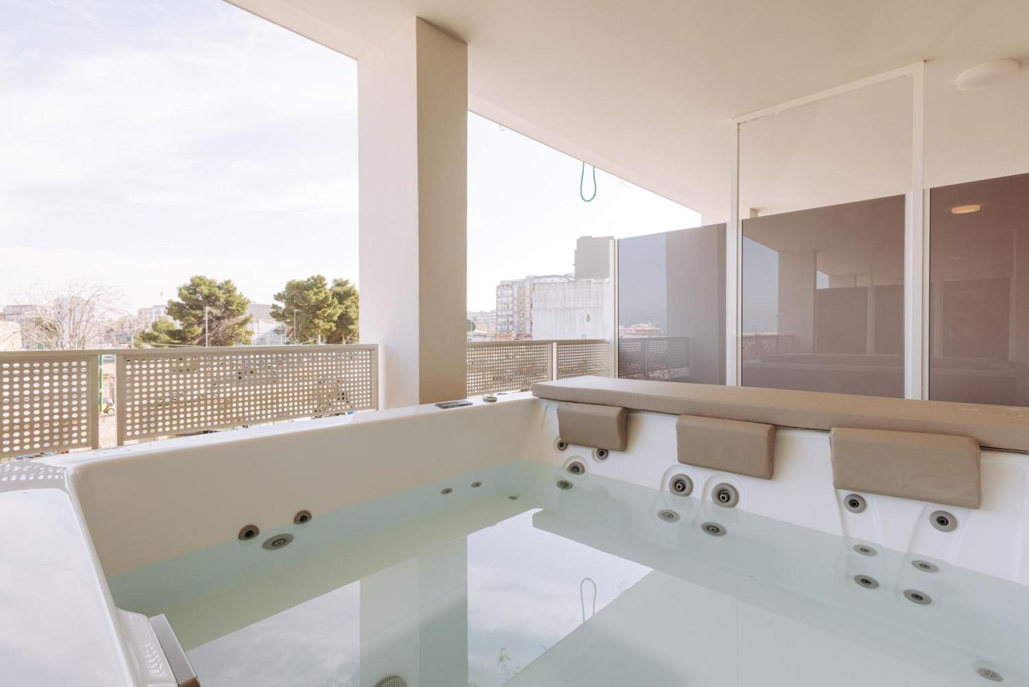 Marisabella Suite Spa 3 Bari Eksteriør billede