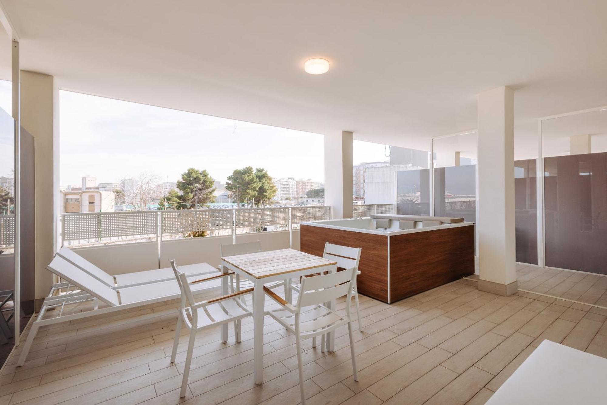 Marisabella Suite Spa 3 Bari Eksteriør billede